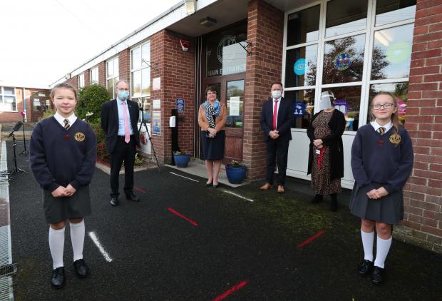 Minister Peter Weir announces Engage programme on visit to Dungannon PS