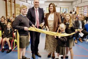 Education Minister is pictured at Killyman Primary School with Principal, Deborah Mitchell and pupils.